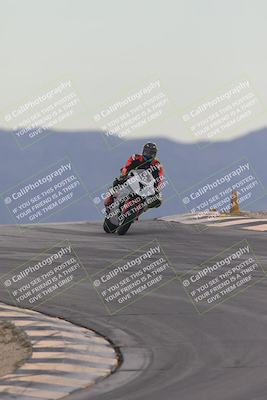 media/Sep-21-2025-Race Pace (Sun) [[98bf33ef95]]/Non Verified/1-Turns 9 and 10 (8am)/